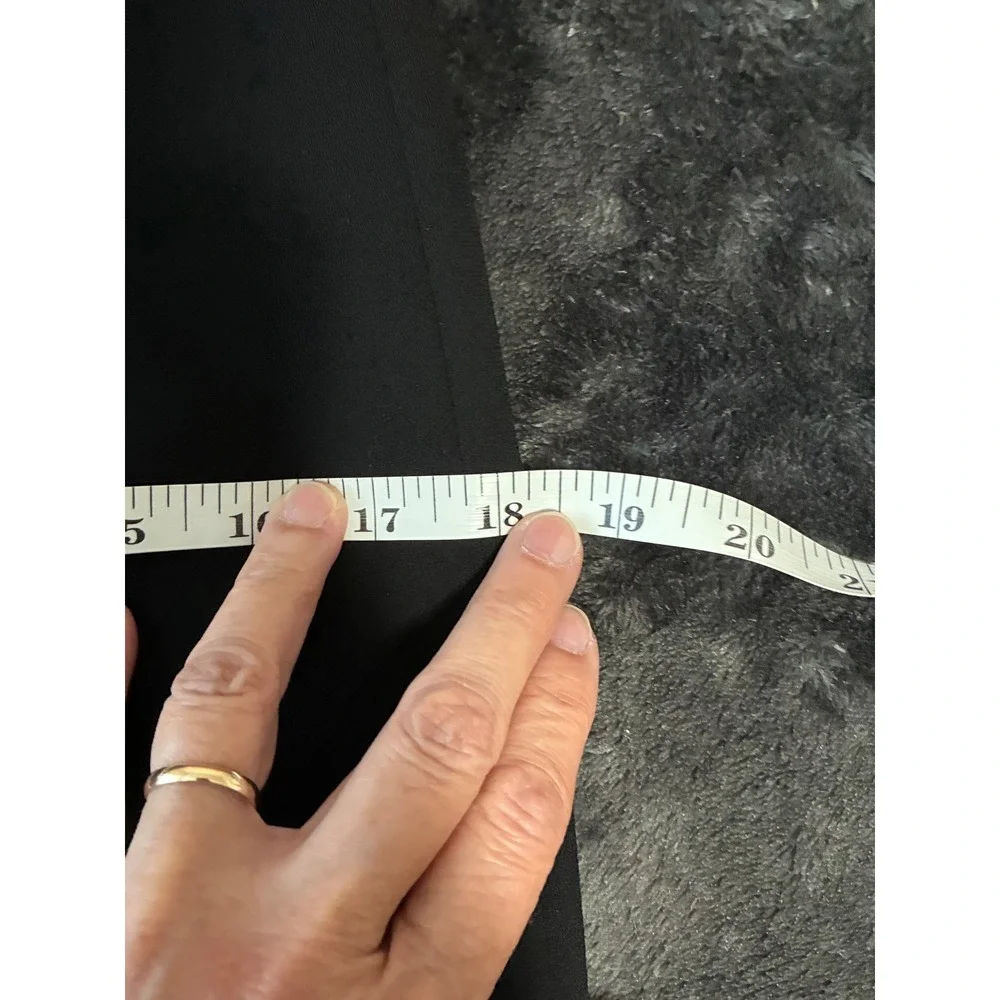 J.Crew Black Pleated Front Pencil Skirt Size 2 A2981 Office Professional Lined